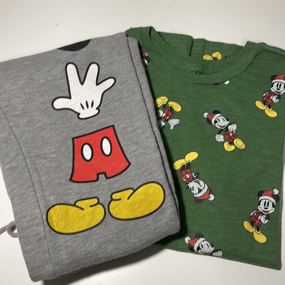 BUNDLE Disney sweats and Tshirt
